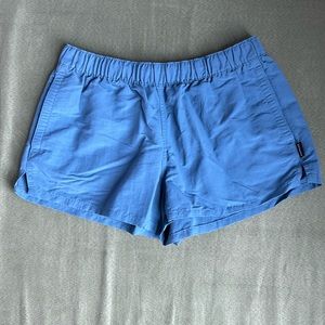 Women’s Patagonia baggies, small